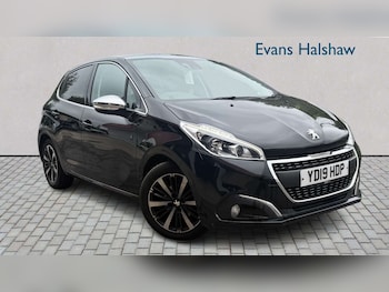 Used Peugeot 208 2019 for sale - 78937425: Photo