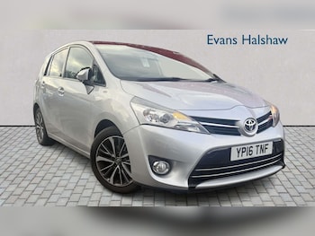 Used Toyota Verso 2016 for sale - 79078961: Photo