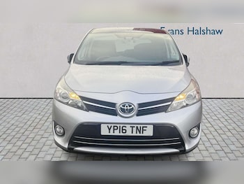 Used Toyota Verso 2016 for sale - 79078961: Photo