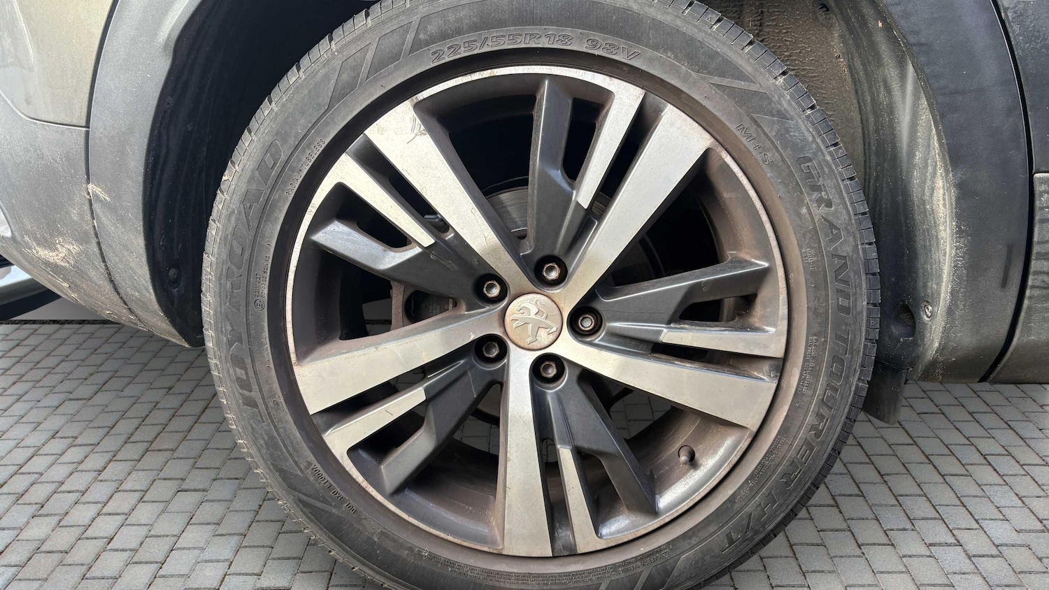 Used Peugeot 3008 for sale - 77860329: Photo 5