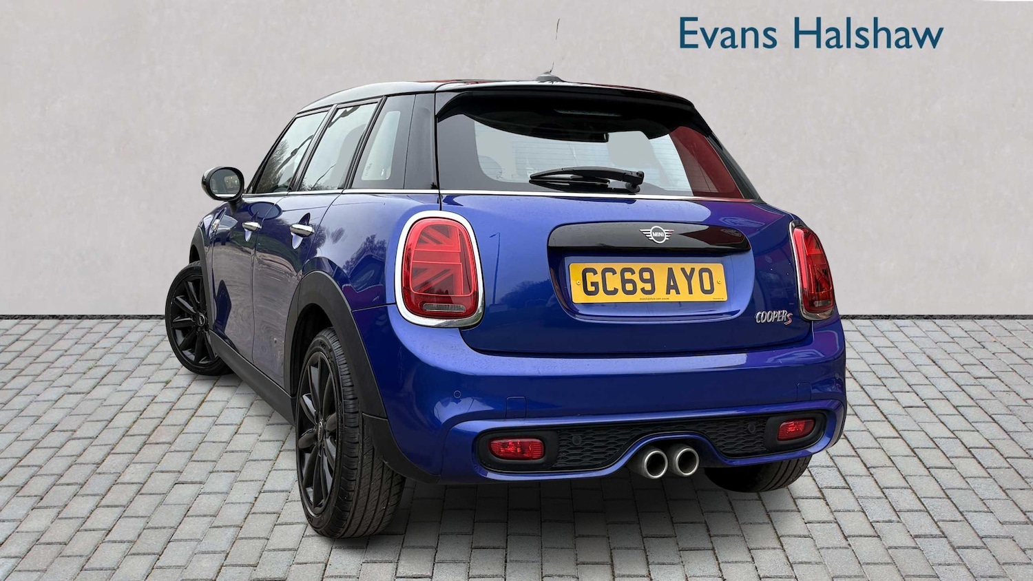 Used MINI Hatch 2019 for sale - 78188149: Photo 2