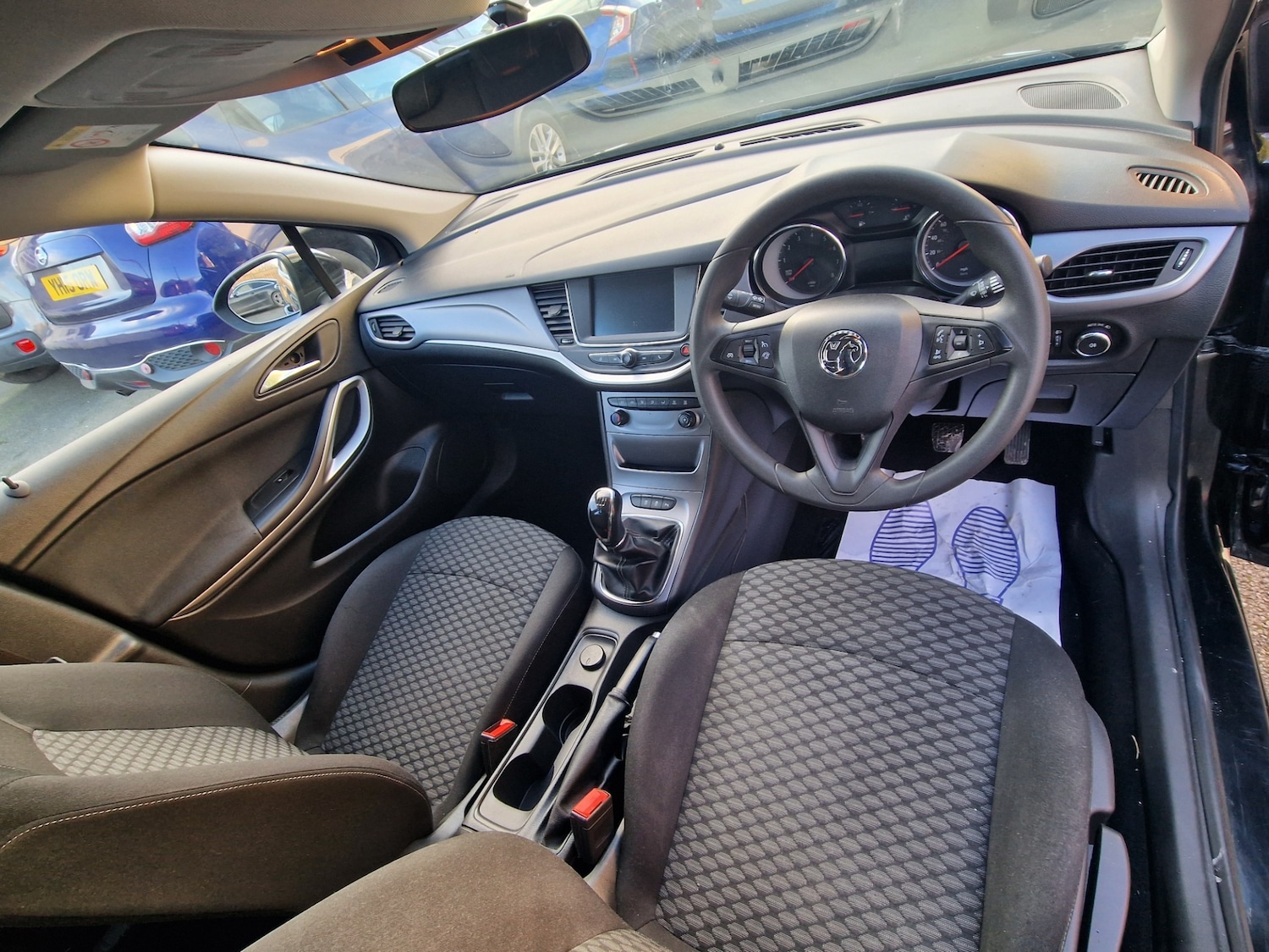 Used Vauxhall Astra 2017 for sale - 77053429: Photo 9