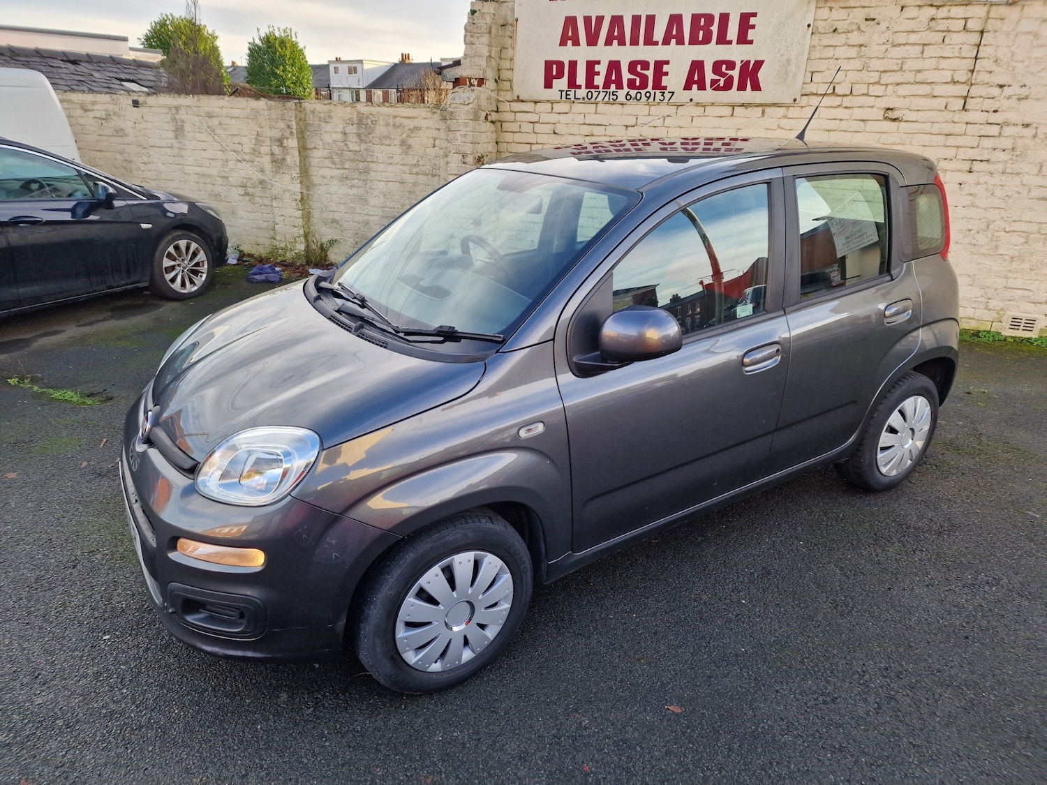 Used Fiat Panda 2017 for sale - 76933341: Photo 1