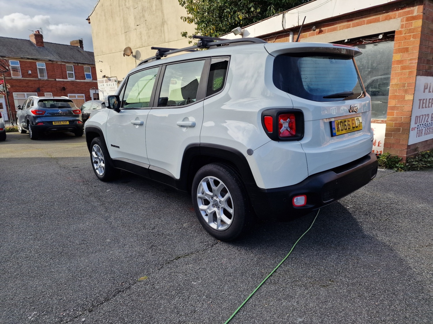 Used Jeep Renegade 2016 for sale - 76365197: Photo 3
