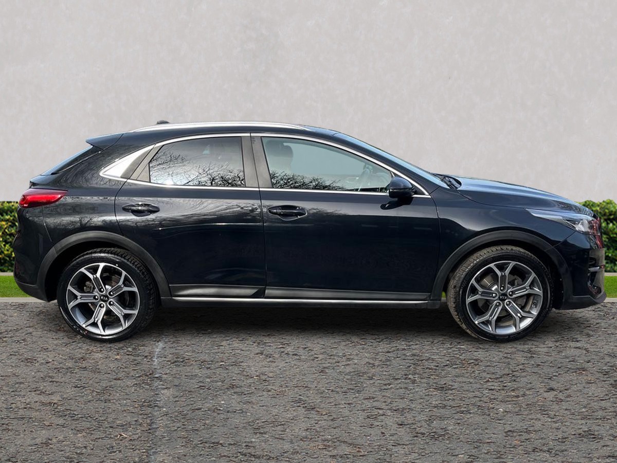 Used Kia XCeed 2021 for sale - 77884510: Photo 2