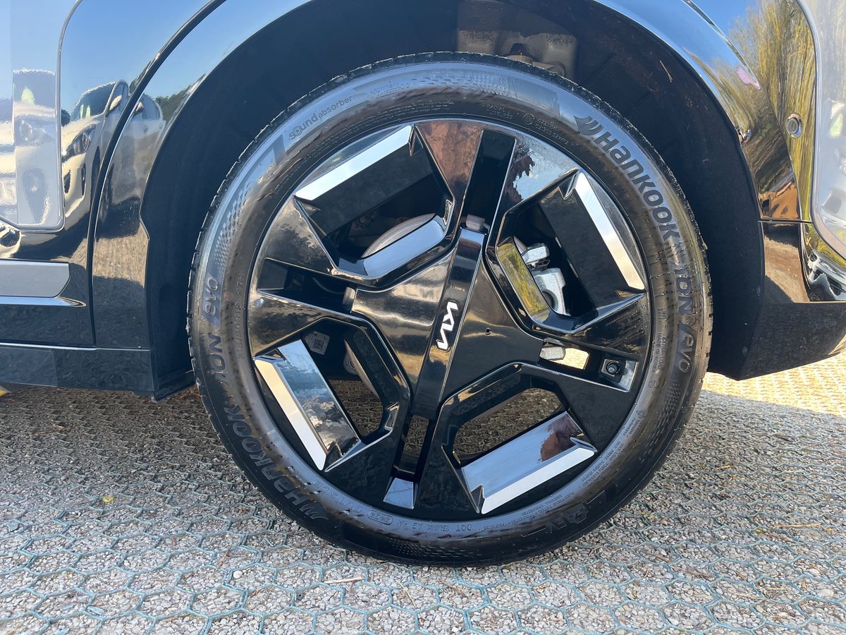 Used Kia EV3 2025 for sale - 77950658: Photo 9