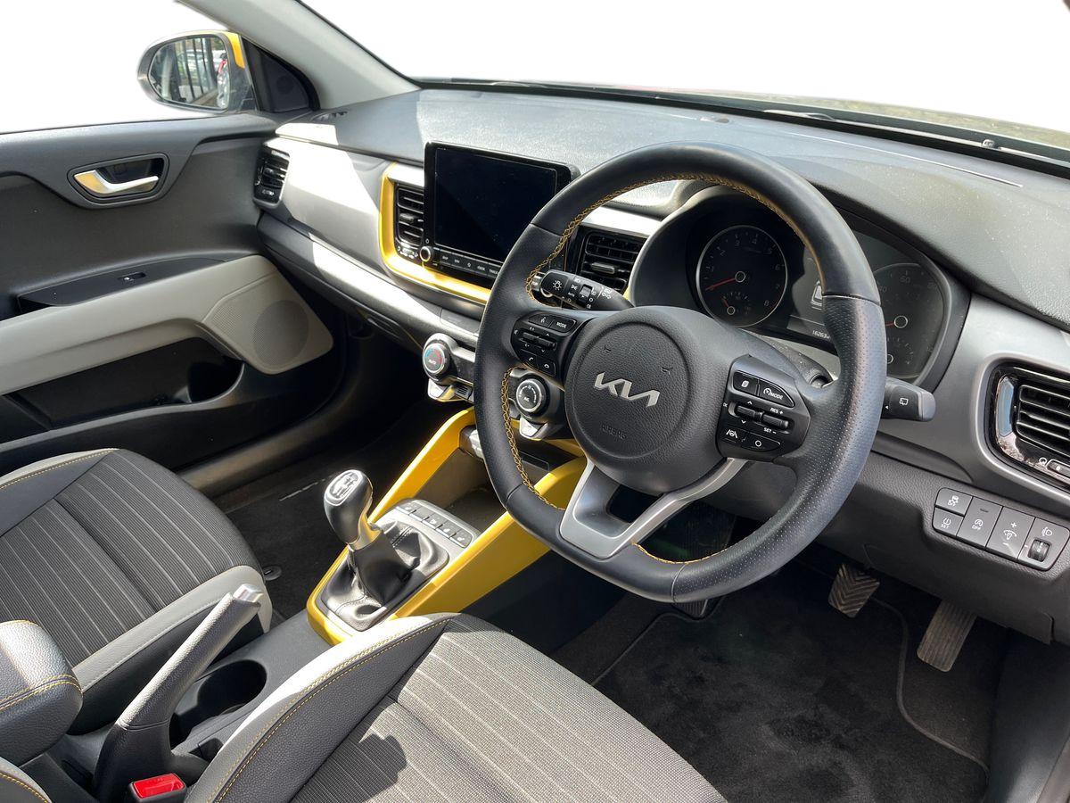 Used Kia Stonic 2023 for sale - 77884521: Photo 11