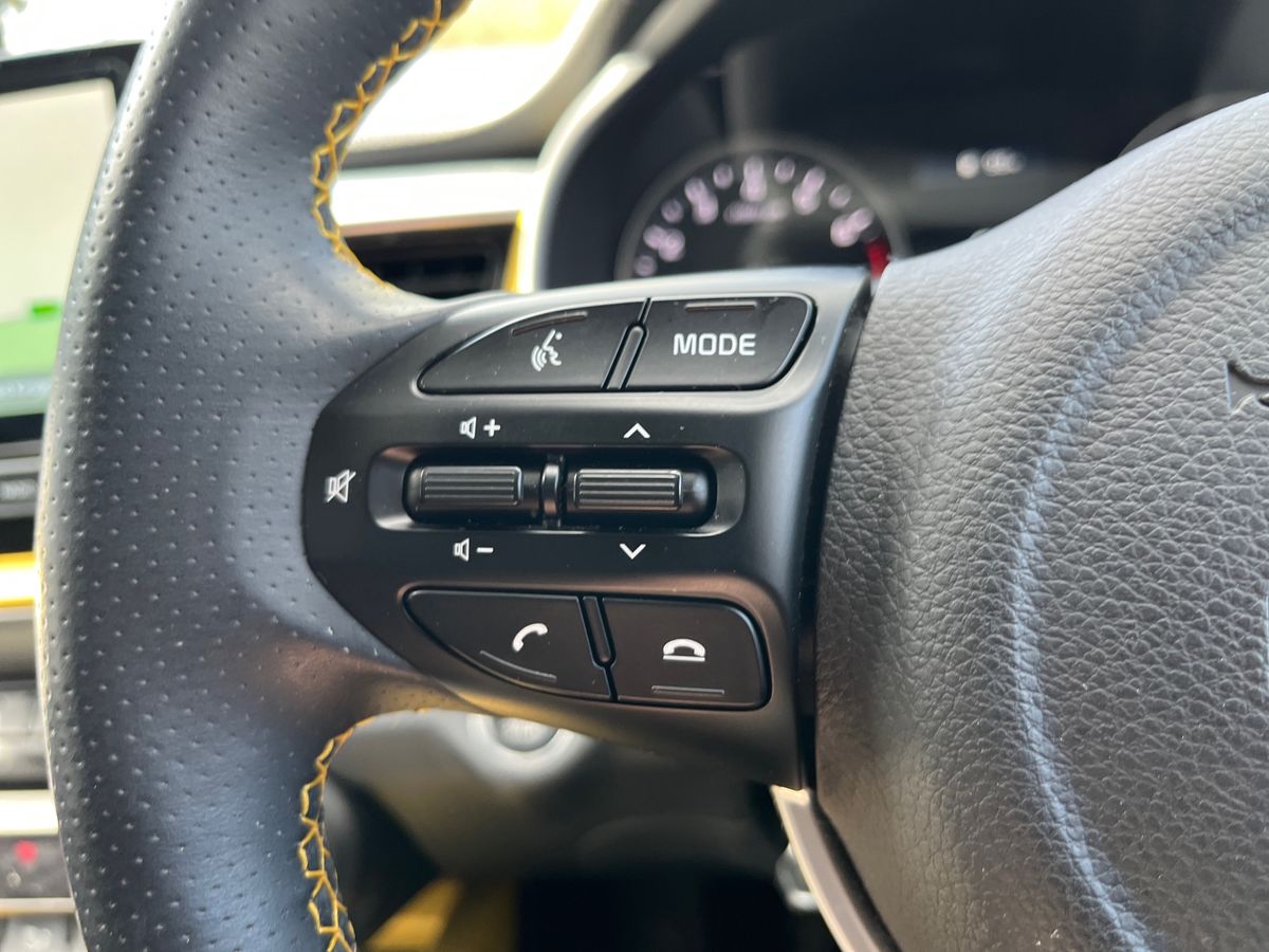 Used Kia Stonic 2023 for sale - 77884521: Photo 24