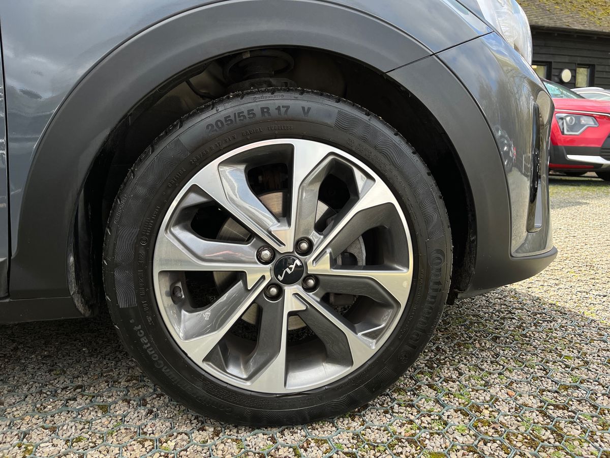 Used Kia Stonic 2023 for sale - 77884521: Photo 9