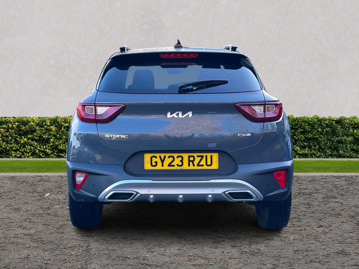 Used Kia Stonic 2023 for sale - 77884492: Photo 4