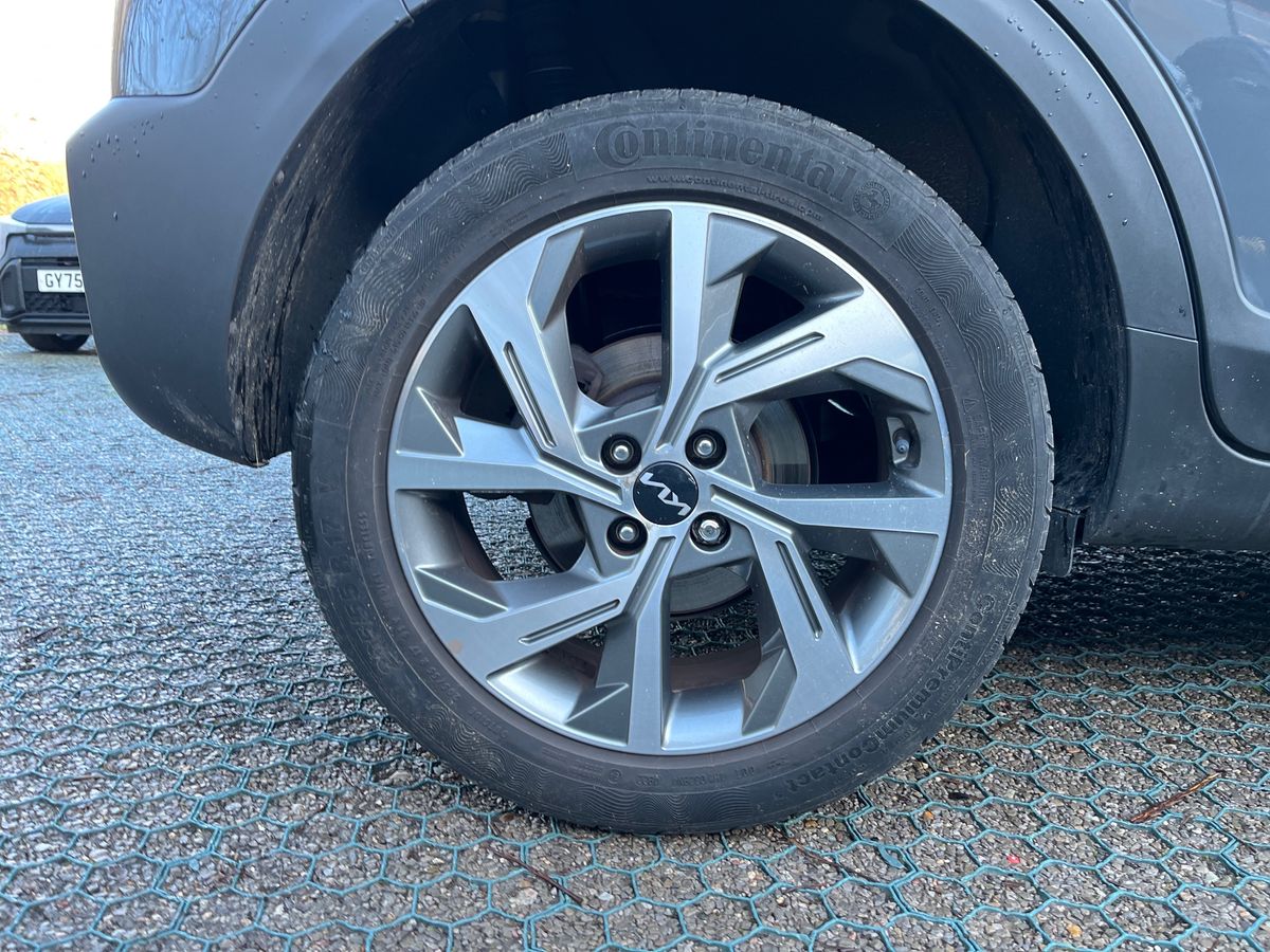 Used Kia Stonic 2023 for sale - 77884492: Photo 9