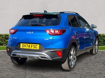 Used Kia Stonic 2025 for sale - 78364400: Photo