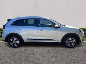 Used Kia Niro 2020 for sale - 78041973: Photo