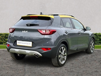 Used Kia Stonic 2023 for sale - 78239498: Photo