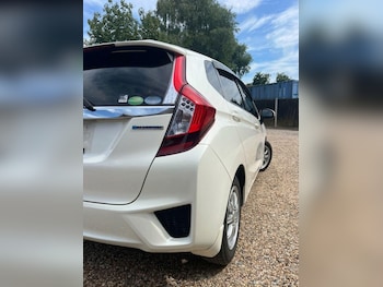 Used Honda Jazz 2014 for sale - 79620992: Photo