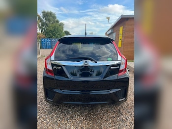 Used Honda Jazz 2015 for sale - 79622447: Photo
