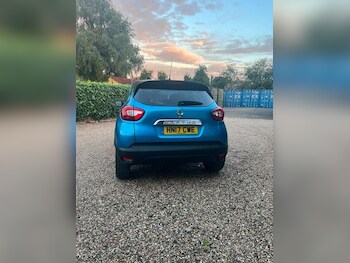Used Renault Captur 2017 for sale - 79317308: Photo