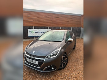 Used Peugeot 208 2018 for sale - 79387980: Photo