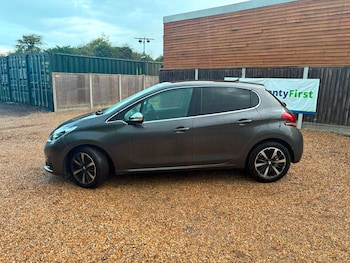 Used Peugeot 208 2018 for sale - 79387980: Photo