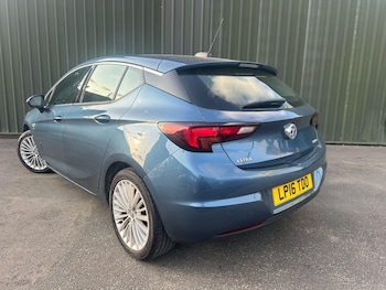 Used Vauxhall Astra 2016 for sale - 75493129: Photo