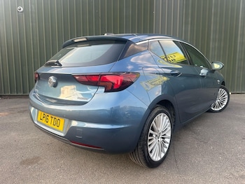 Used Vauxhall Astra 2016 for sale - 75493129: Photo