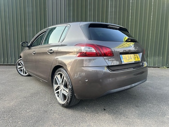 Used Peugeot 308 2014 for sale - 75492519: Photo