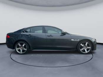 Used Jaguar XE 2015 for sale - 73498093: Photo