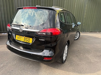 Used Vauxhall Zafira Tourer 2017 for sale - 75139549: Photo