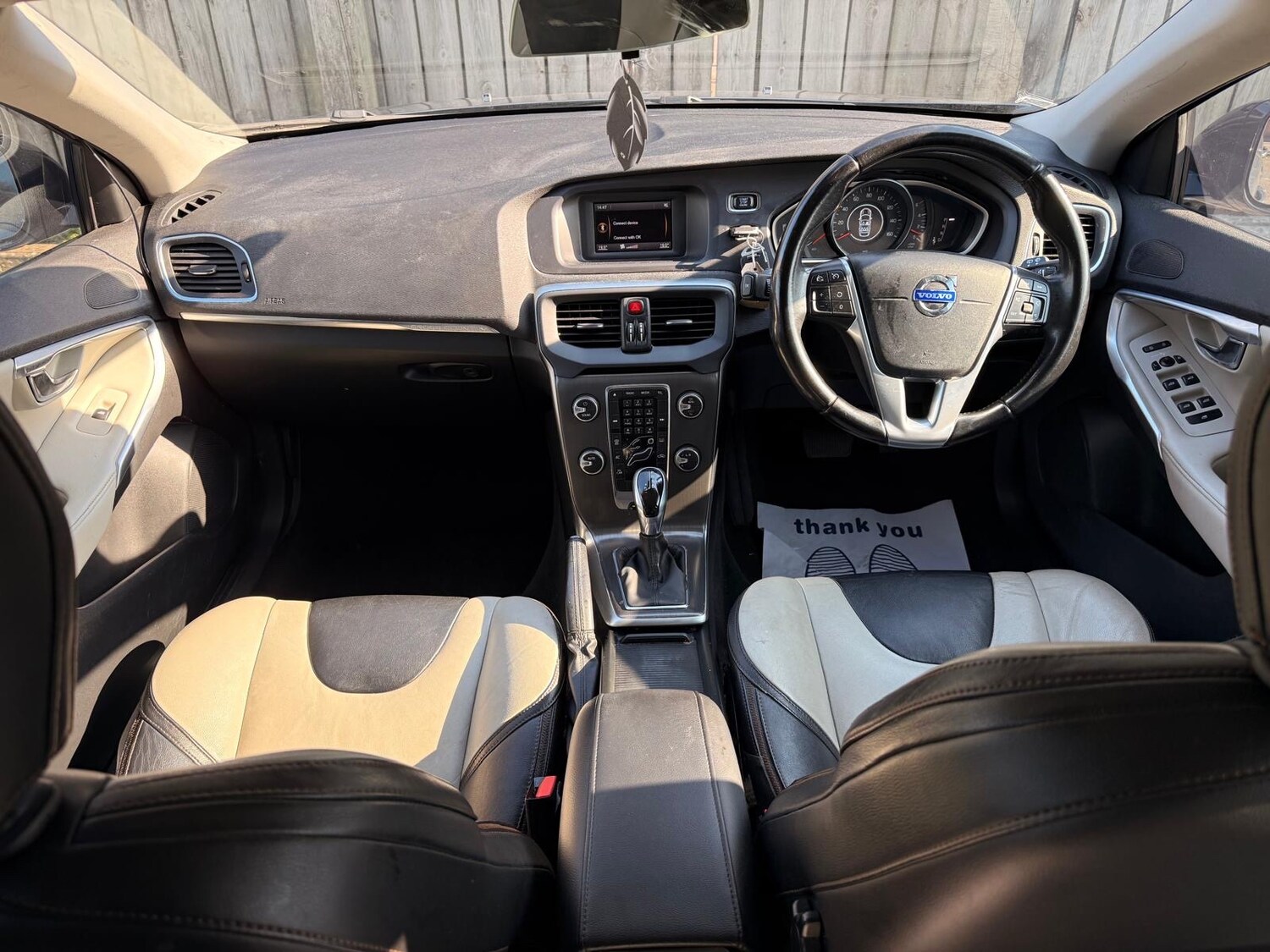 Used Volvo V40 2014 for sale - 77947375: Photo 16