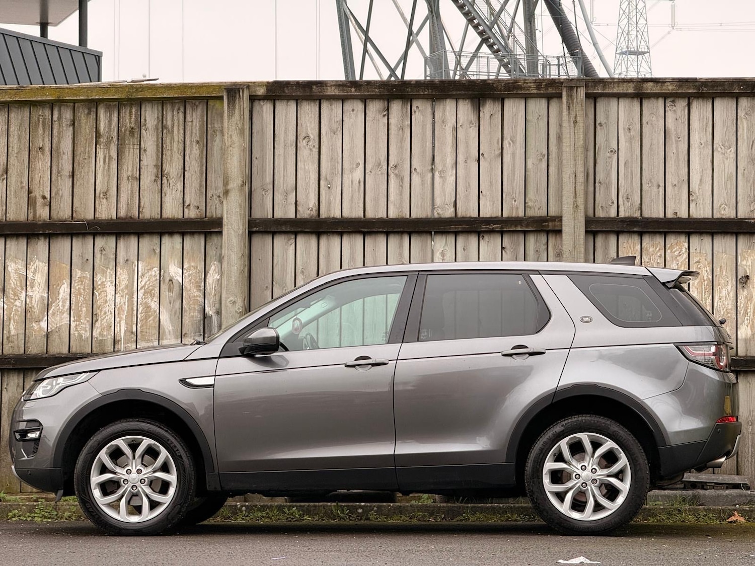 Used Land Rover Discovery Sport 2016 for sale - 77798679: Photo 7