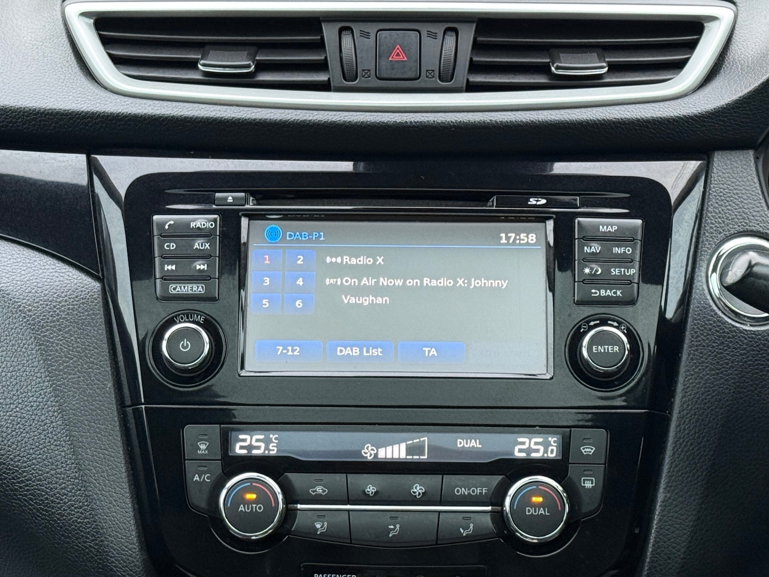 Used Nissan Qashqai 2014 for sale - 77991893: Photo 34