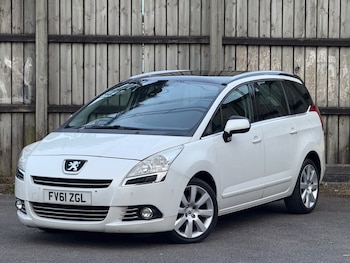 Used Peugeot 5008 2011 for sale - 78387771: Photo
