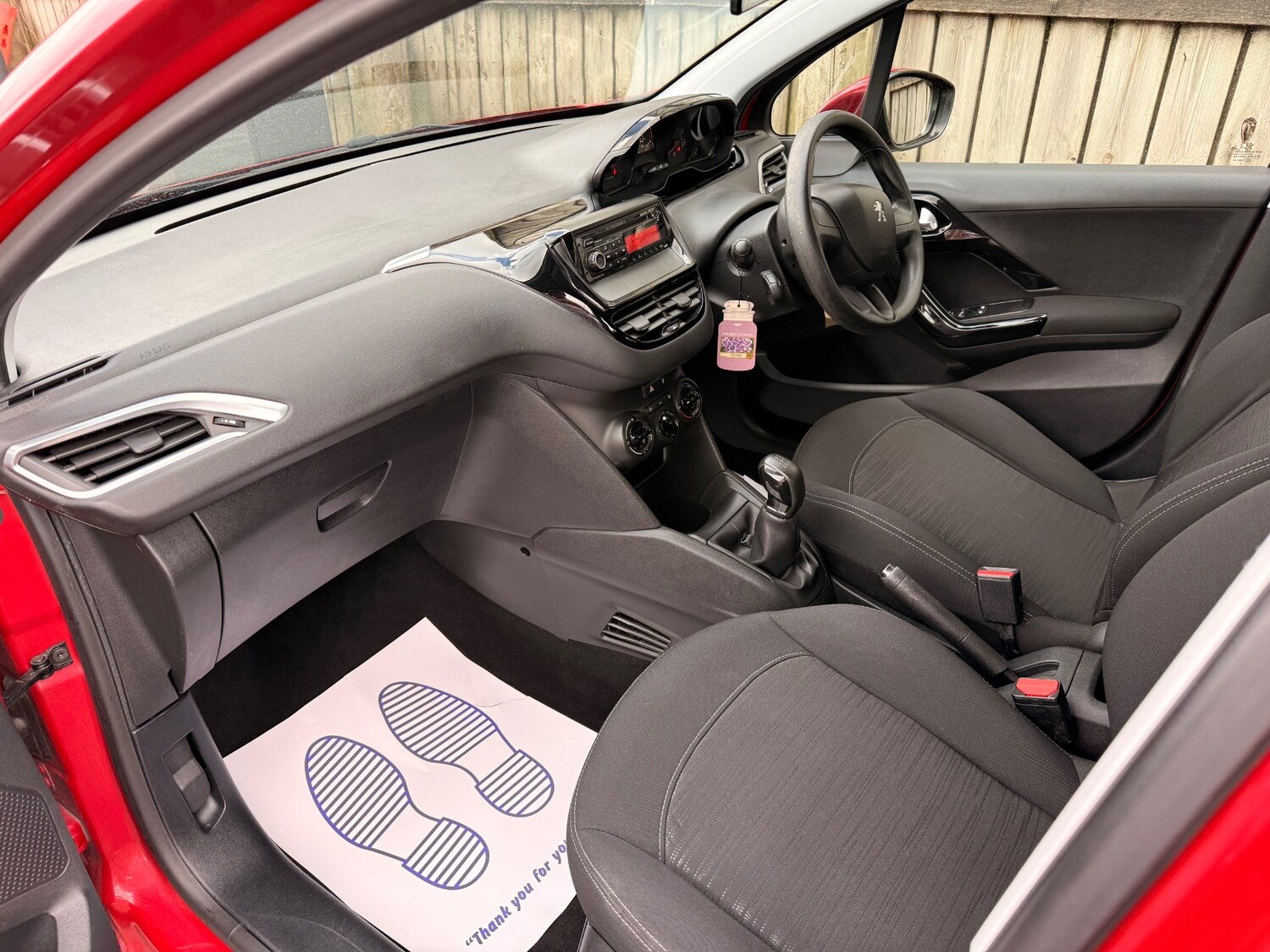 Used Peugeot 208 2015 for sale - 78213884: Photo 28