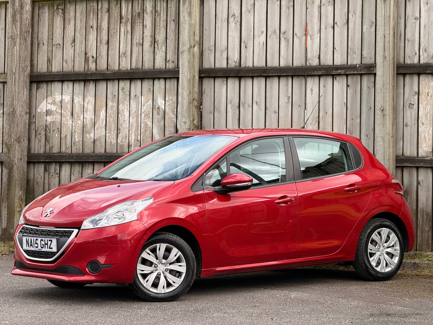 Used Peugeot 208 2015 for sale - 78213884: Photo 6