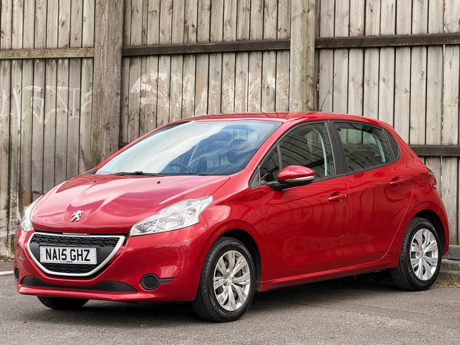 Used Peugeot 208 2015 for sale - 78213884: Photo 9