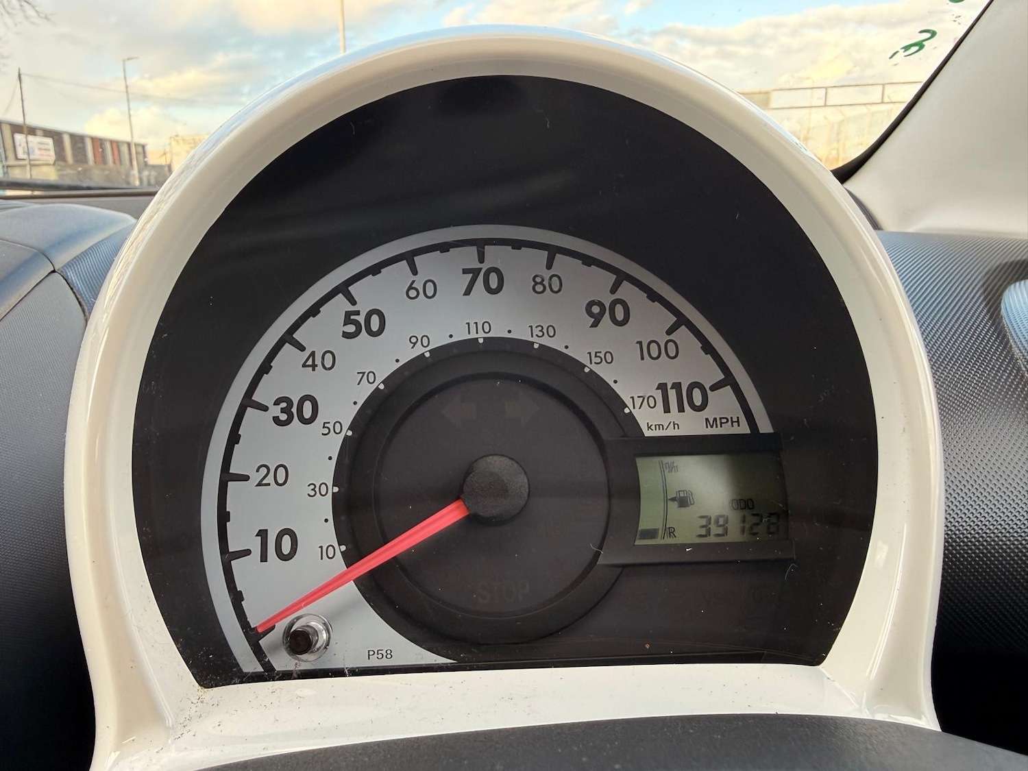 Used Peugeot 107 2011 for sale - 77891908: Photo 16