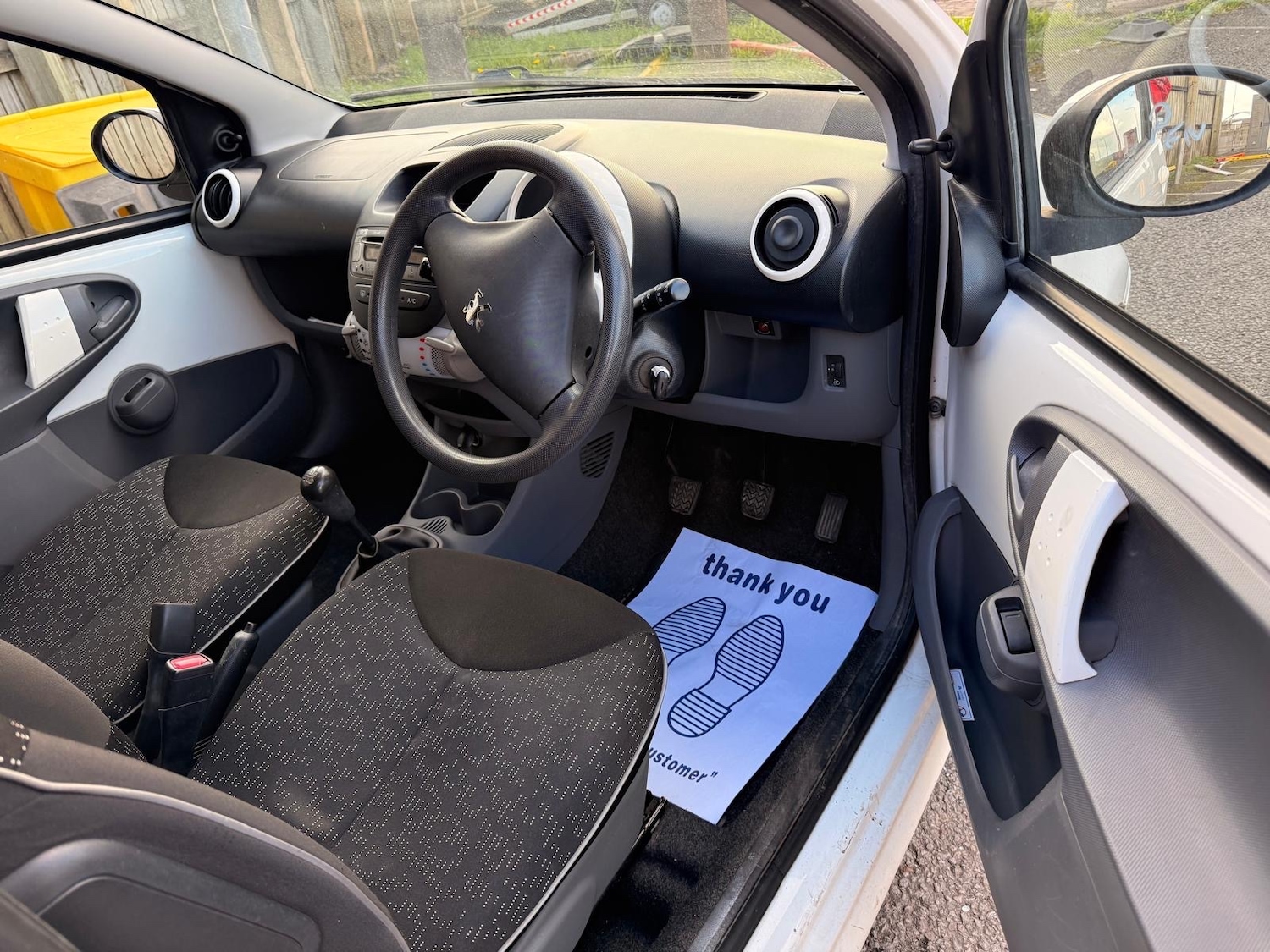 Used Peugeot 107 2011 for sale - 77891908: Photo 22