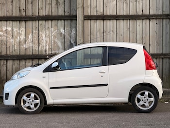 Used Peugeot 107 2011 for sale - 77891908: Photo