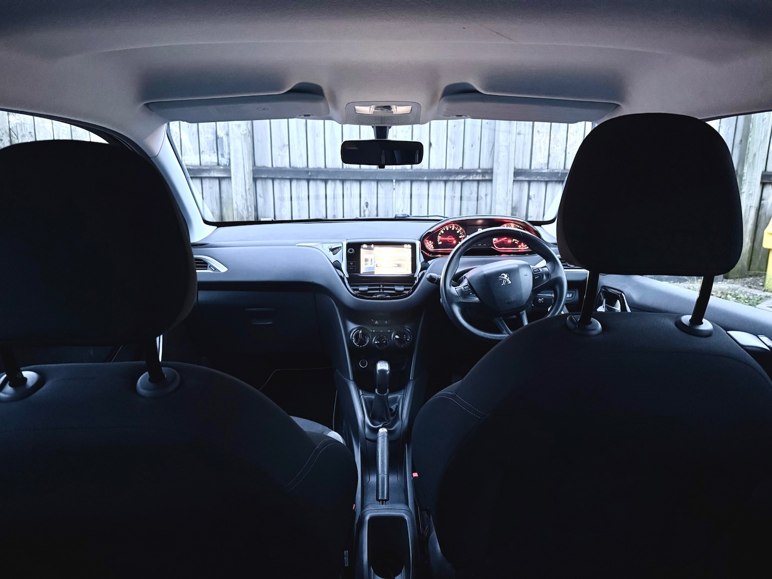 Used Peugeot 208 2013 for sale - 77991841: Photo 26