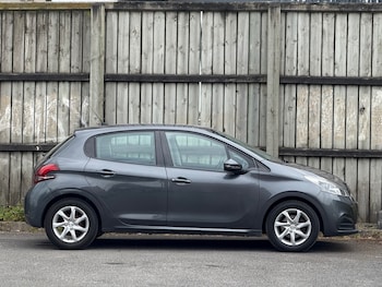 Used Peugeot 208 2016 for sale - 78515390: Photo