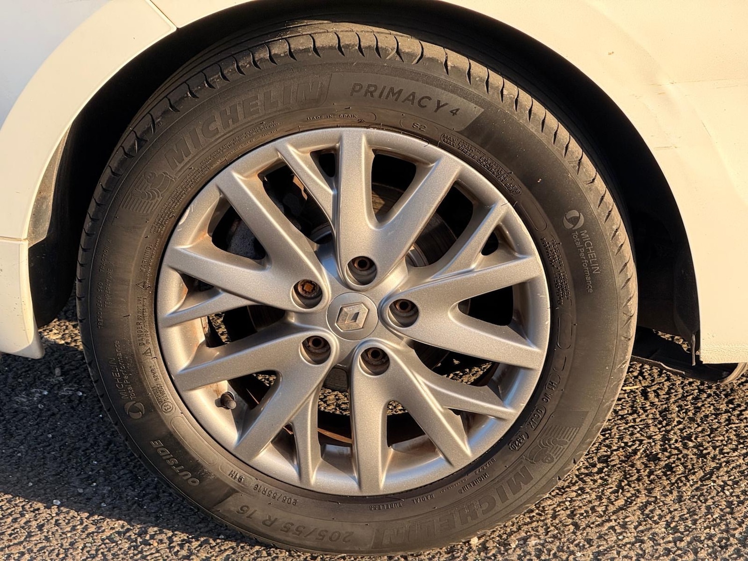 Used Renault Megane 2014 for sale - 77838057: Photo 21