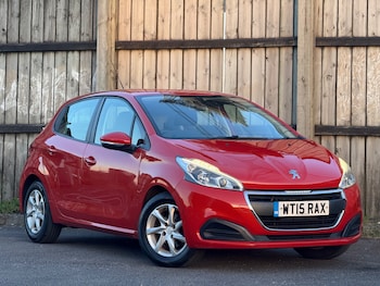 Used Peugeot 208 2015 for sale - 78374010: Photo