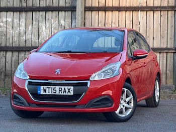 Used Peugeot 208 2015 for sale - 78374010: Photo
