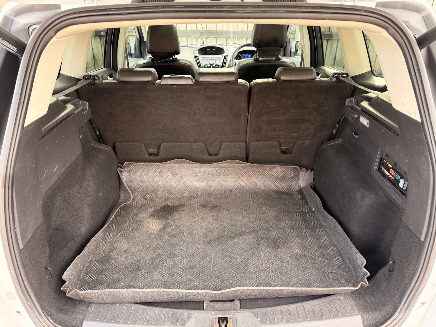 Used Ford Kuga 2013 for sale - 78078826: Photo 28