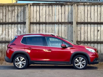 Used Peugeot 2008 2018 for sale - 79192392: Photo
