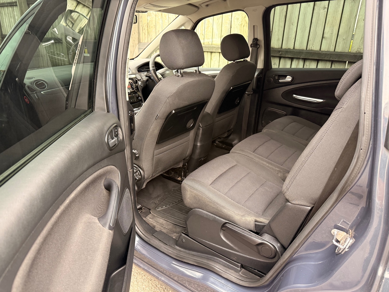 Used Ford Galaxy 2014 for sale - 78098969: Photo 24