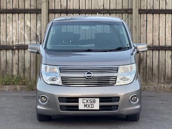 Used Nissan Elgrand undefined for sale - 78689058: Photo