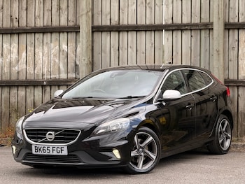 Used Volvo V40 2015 for sale - 78772893: Photo