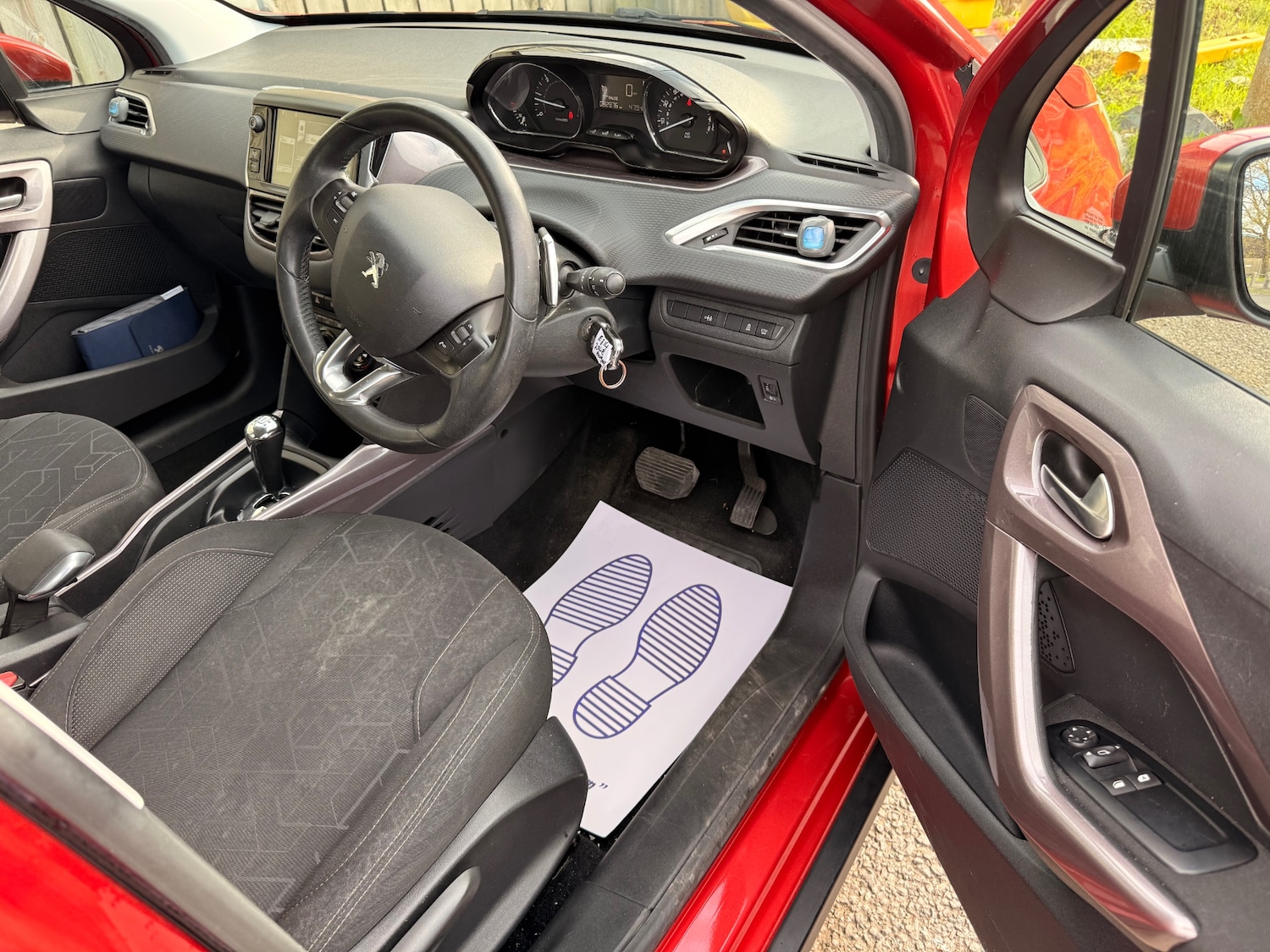 Used Peugeot 2008 2014 for sale - 78184428: Photo 22