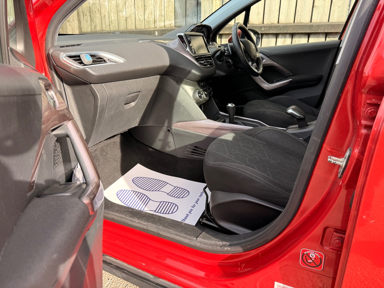 Used Peugeot 2008 2014 for sale - 78184428: Photo 30